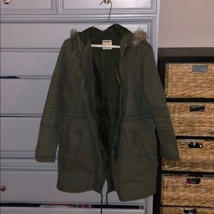 Old Navy women’s olive anorak jacket with hood